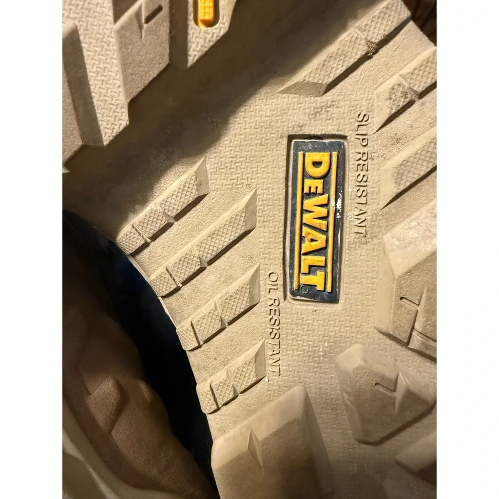DeWALT Work Boots 11X Tan‎ Waterproof Safety Toe EH Rated DXWP10056 FLAW